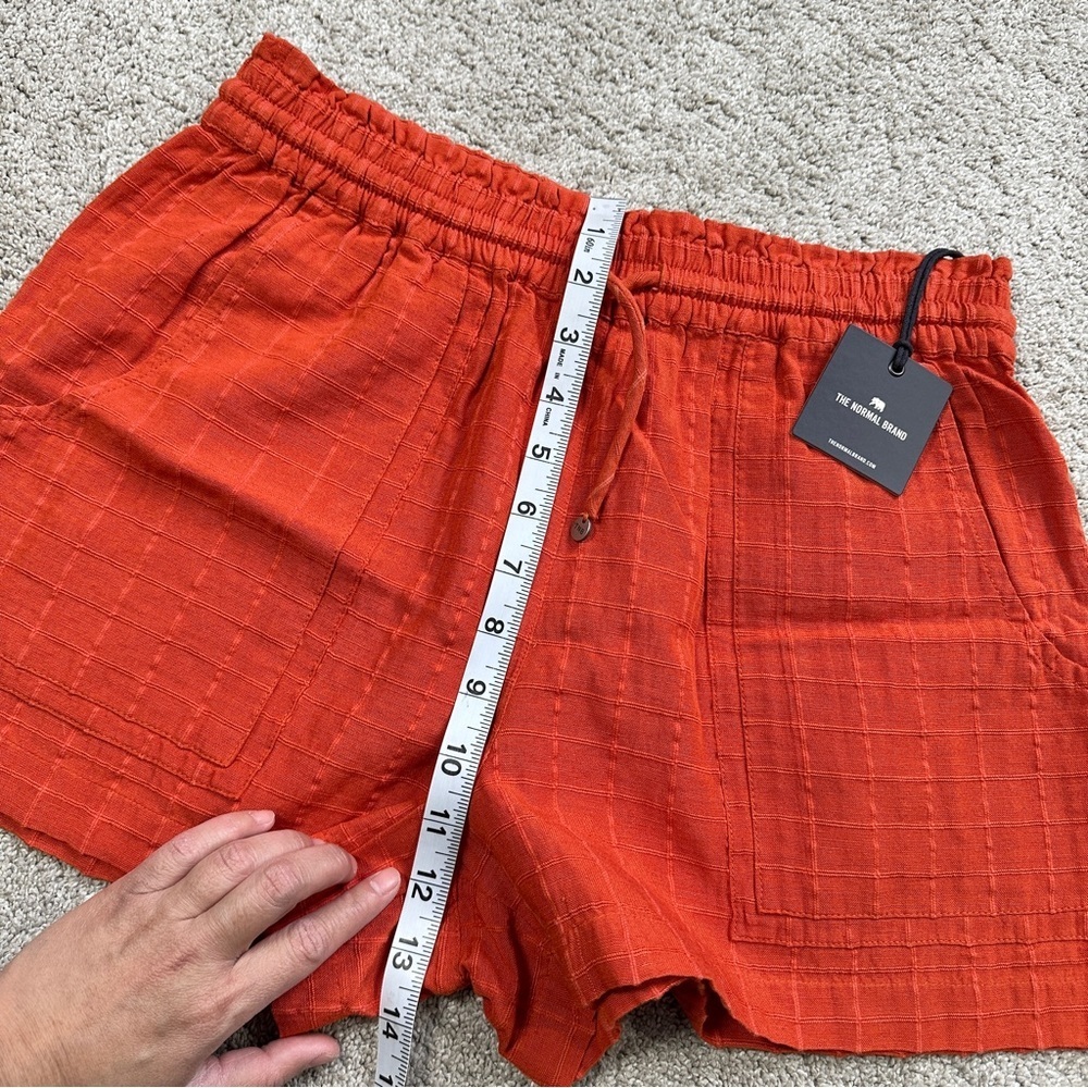 NWT The Normal Brand Women’s Freshwater Paperbag Shorts in Oasis Cayenne Size M - Picture 13 of 13